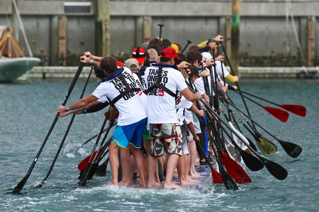 Back at the start - New provisional World SUP mark set on the Lancer AirDock SUP - Auckland On The Water Boat Show - September 27, 2014  © Richard Gladwell www.photosport.co.nz